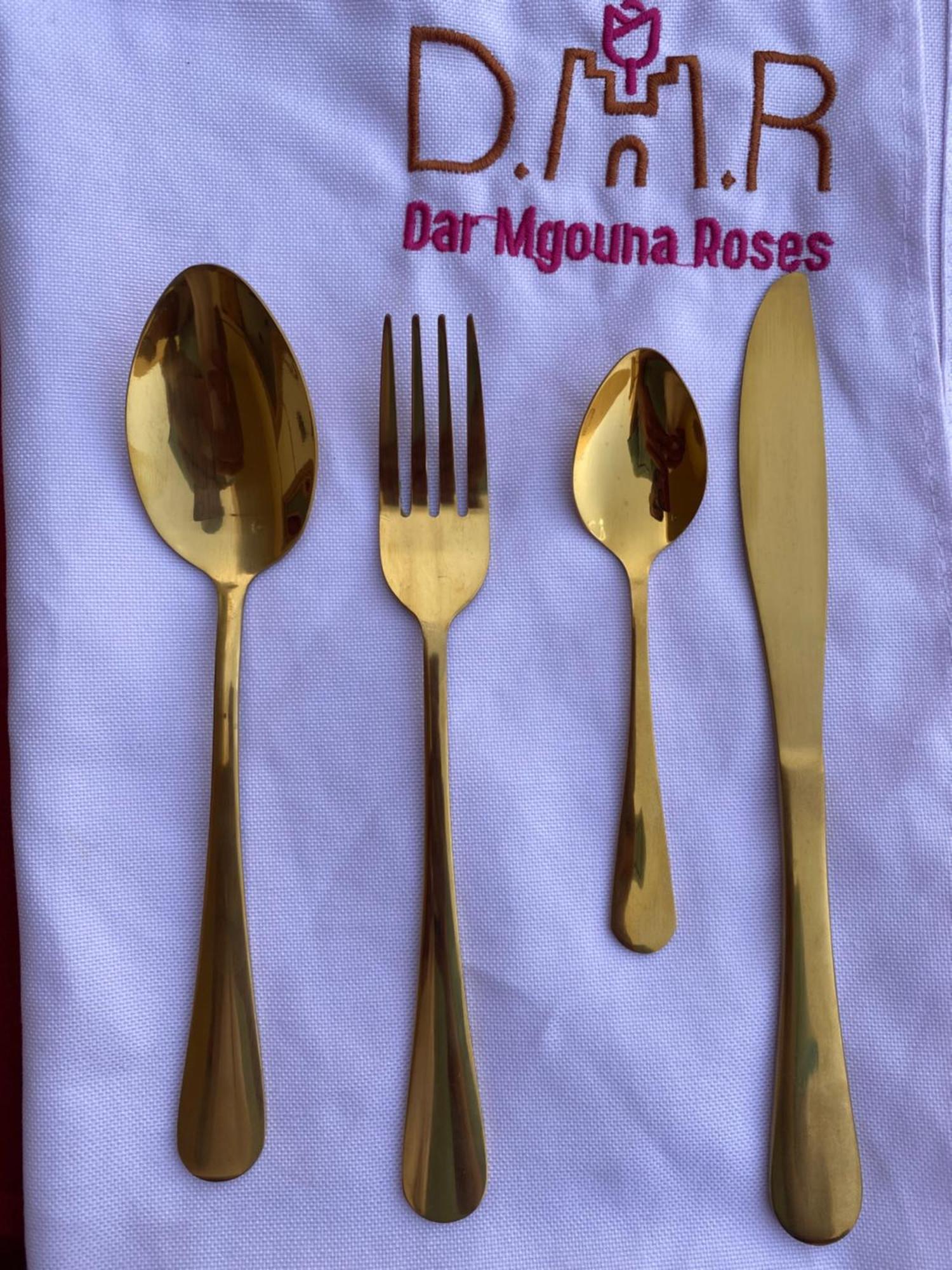 Kelaat-M'Gouna Dar Mgouna Roses מראה חיצוני תמונה